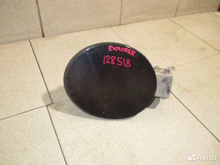 Лючок бензобака Ford Explorer 5 (U502)