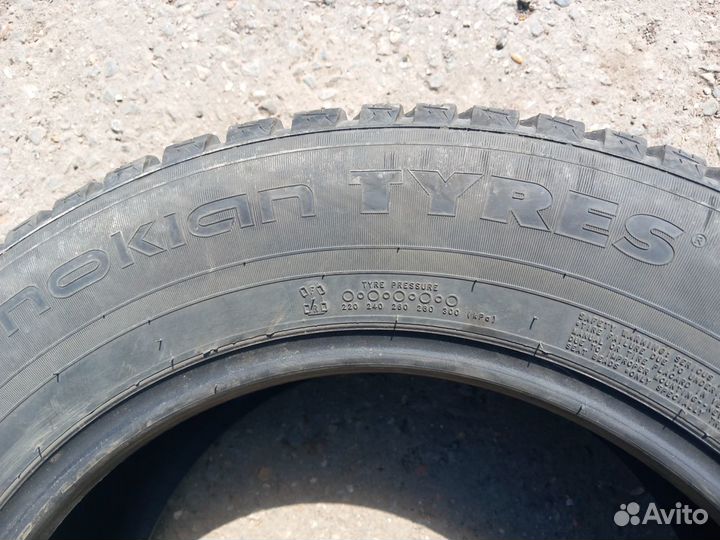 Nokian Tyres Hakkapeliitta 10 215/60 R16