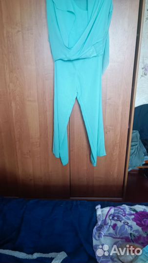 Брючный костюм женский