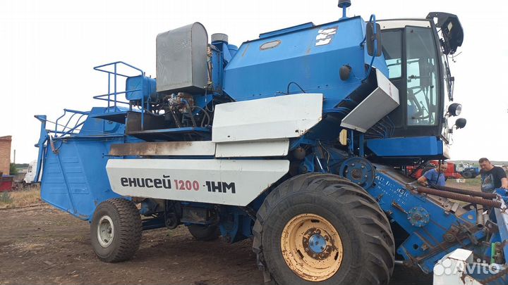 Комбайн Енисей 12001НМ, 2011