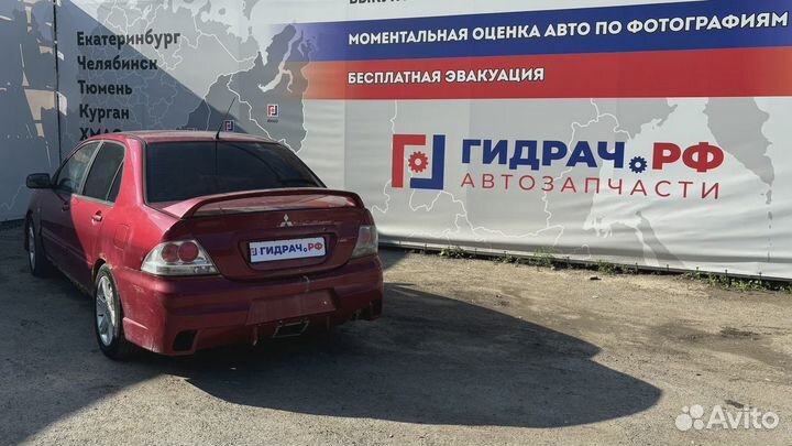 Кронштейн подрулевого переключателя Mitsubishi Lancer 9 (CS) MN134589