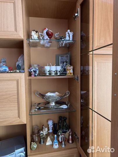 Стенка в гостиную