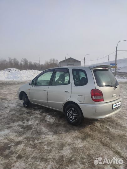 Toyota Corolla Spacio 1.6 AT, 1999, 299 999 км