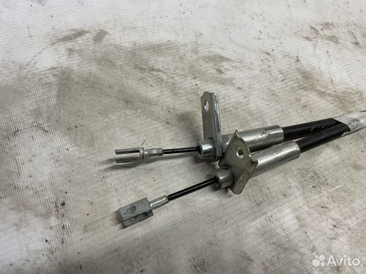 Тросы ручника Mercedes benz w124