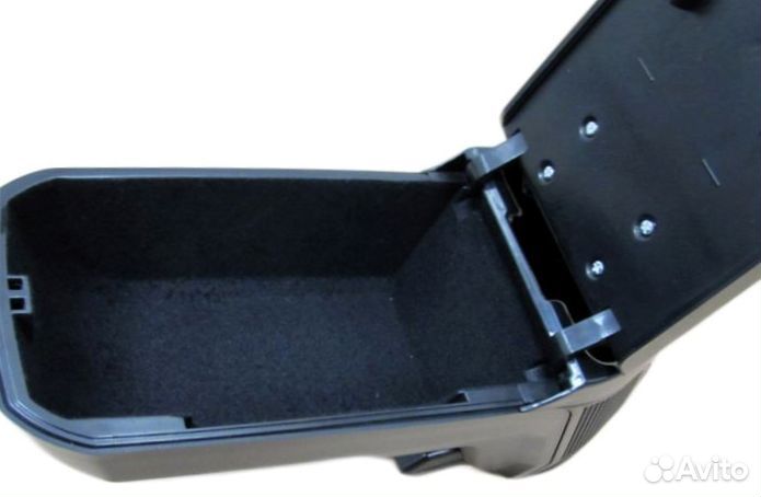 Подлокотник Renault Duster 2010-2020