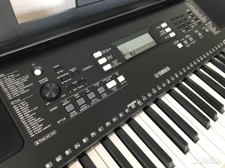 Синтезатор Yamaha PSR E363 (опора и чехол)
