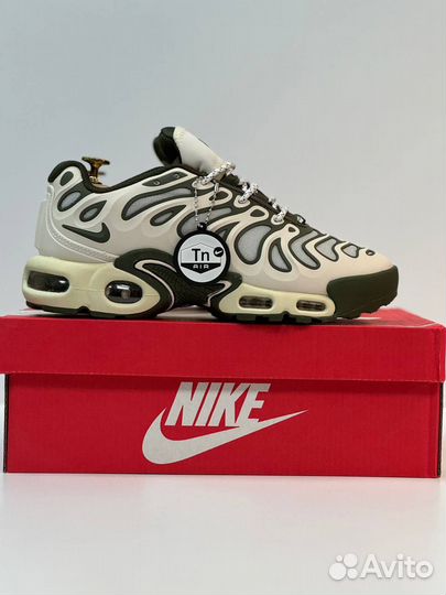 Кроссовки Nike Air Max TN Plus Drift Tuned