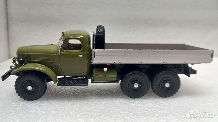 1:43 ЗИЛ-157