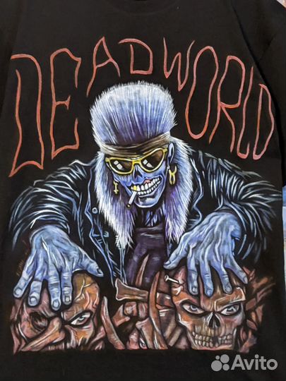 Футболка Dead World