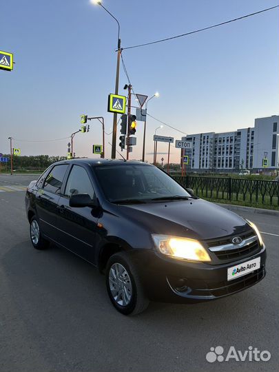 LADA Granta 1.6 МТ, 2013, 195 000 км