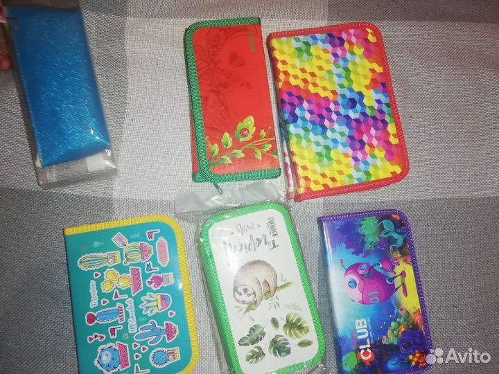 Пенал школьный новый