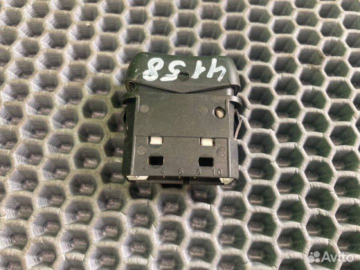 Выключатель клавишный KAMAZ 5490-S5