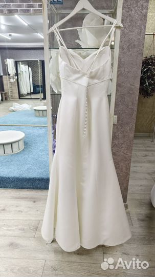 Свадебное платье 42 44 новое