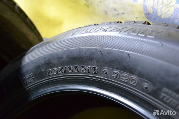 Bridgestone Blizzak VRX 205/60 R16