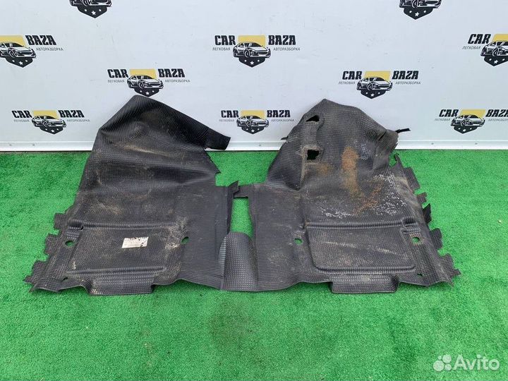 Покрытие напольное (резиновое) Volkswagen Caddy