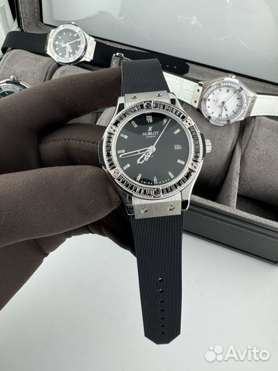 Часы Hublot Classic Fusion 33мм