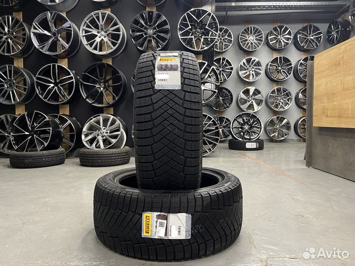Pirelli Ice Zero FR 285/50 R20 116T