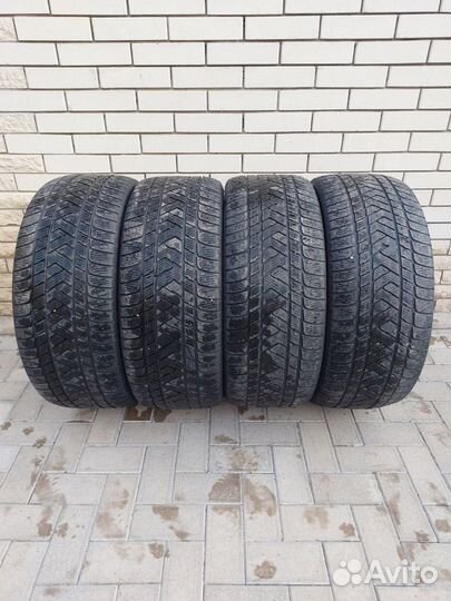 Pirelli Scorpion Winter 275/40 R22 108V