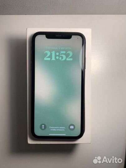 iPhone 11, 64 ГБ