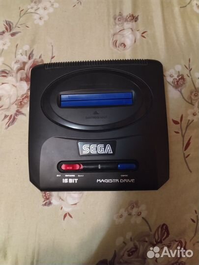 Игровая приставка Sega