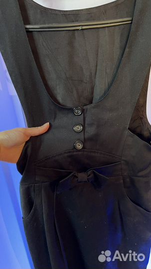 Черное платье футляр на блузку им водолазку