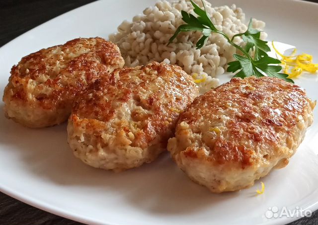 Пельмени, вареники домашние, ручной лепки