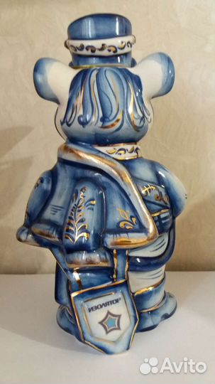 Штоф.коллекционный.фарфоровый.фигурный