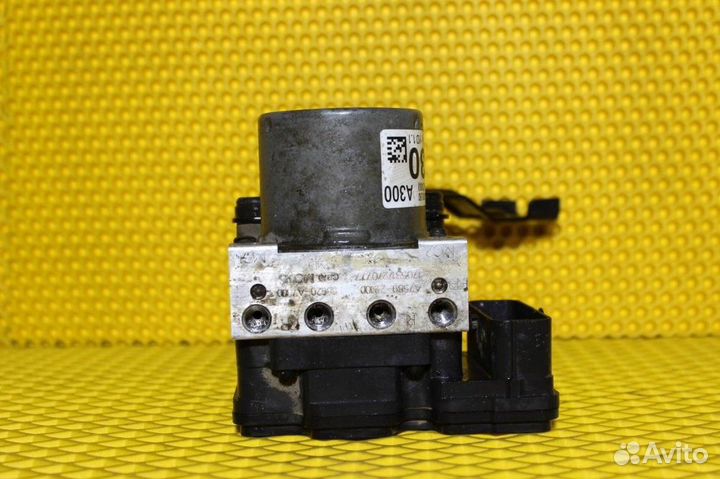 Блок ABS (насос) Kia Cerato