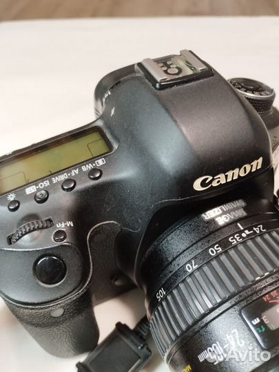 Зеркальный фотоаппарат canon EOS 5D mark III