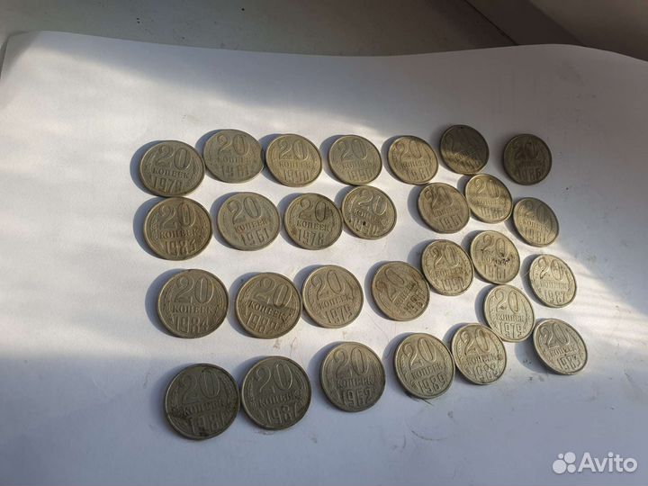 Продам старые монеты