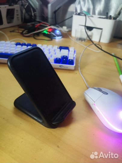 Беспроводная зарядка samsung