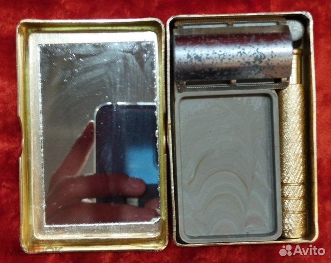 Бритвенный станок. 