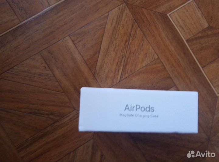 Беспроводные наушники airpods