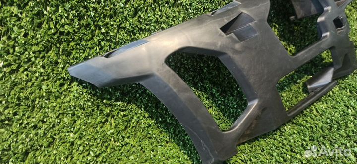 Кронштейн переднего бампера Ford Mondeo новый ориг