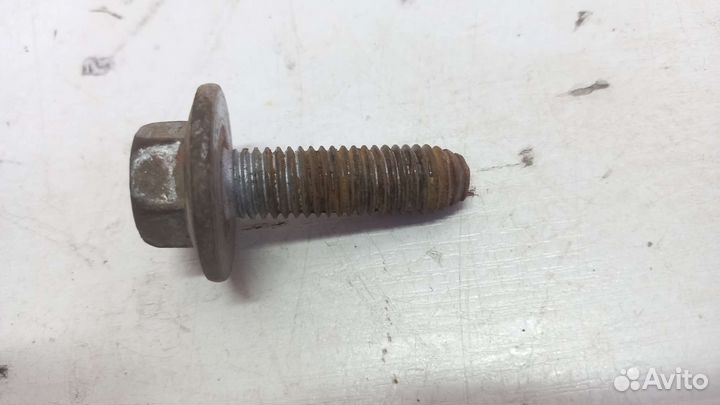 Болты крепления передней балки Renault Logan 2