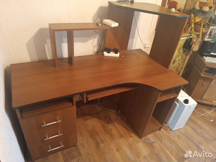 Компьютерный стол бу