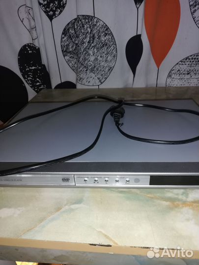 DVD плеер sharp на з/п