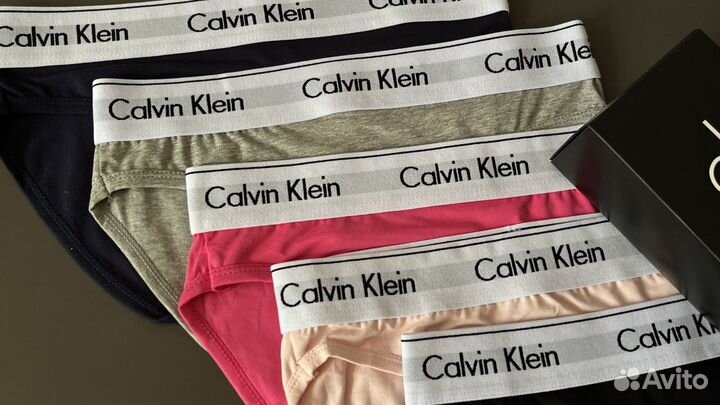 Трусы женские Calvin Klein набор