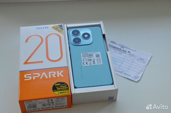 TECNO Camon 20, 8/256 ГБ