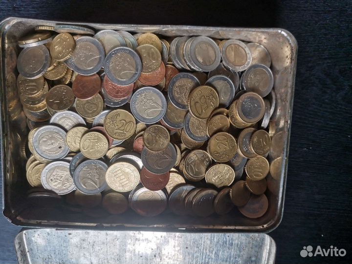 Продам коллекцию монет поштучно