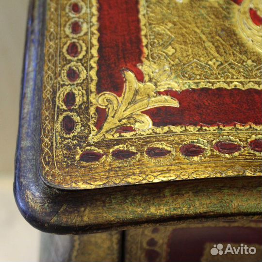 Флорентийский комод. Италия