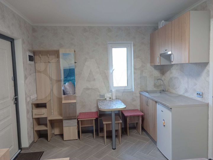 Дом 21 м² на участке 3 сот.