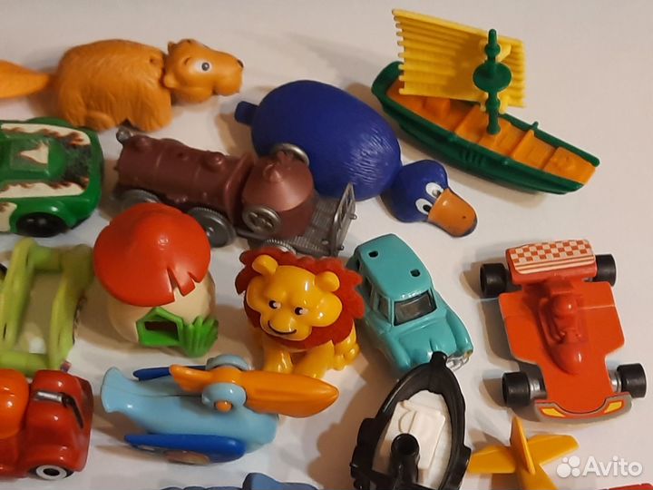 Фигурки из киндеров