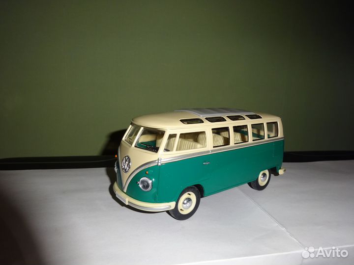 Модели автомобилей 1/24