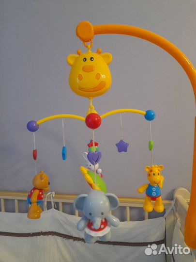 Мобиль детский на кроватку