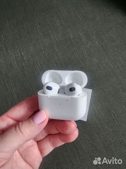 Наушники Apple AirPods 3rd generation Lightning