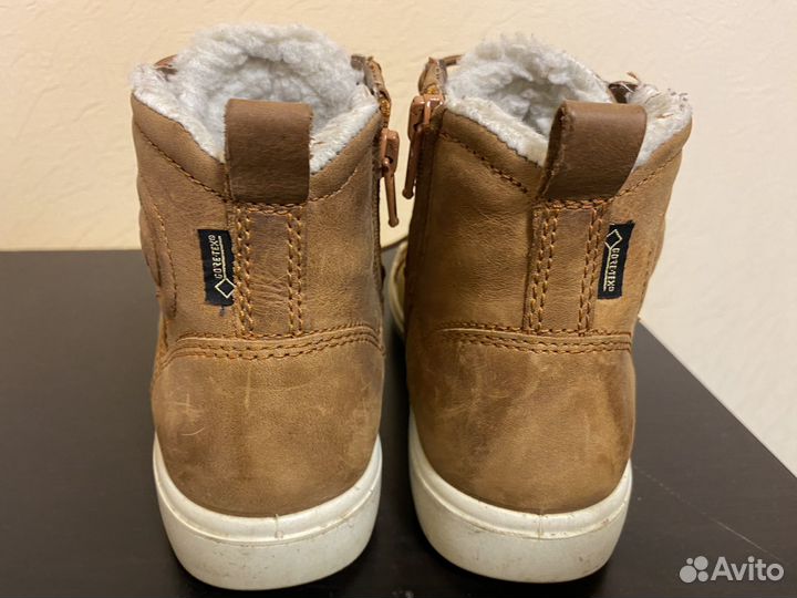 Ботинки ecco 33