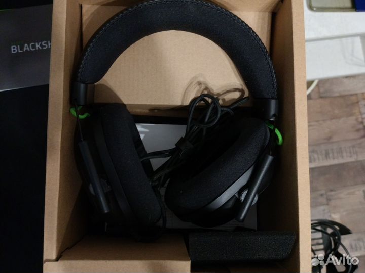 Игровые наушники Razer Blackshark v2