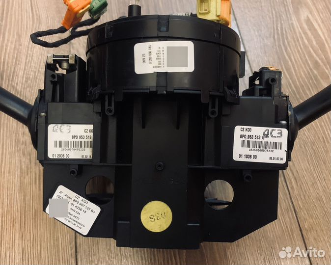 Переключатель подрулевой (стрекоза) Audi A3 8P