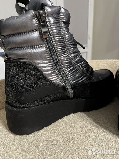 Ботинки женские